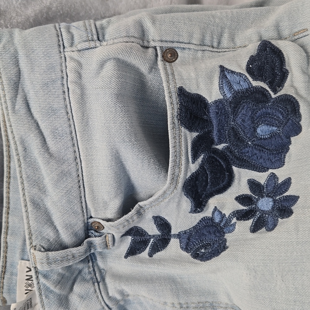 Embroidered Size 10 - Picture 4 of 4
